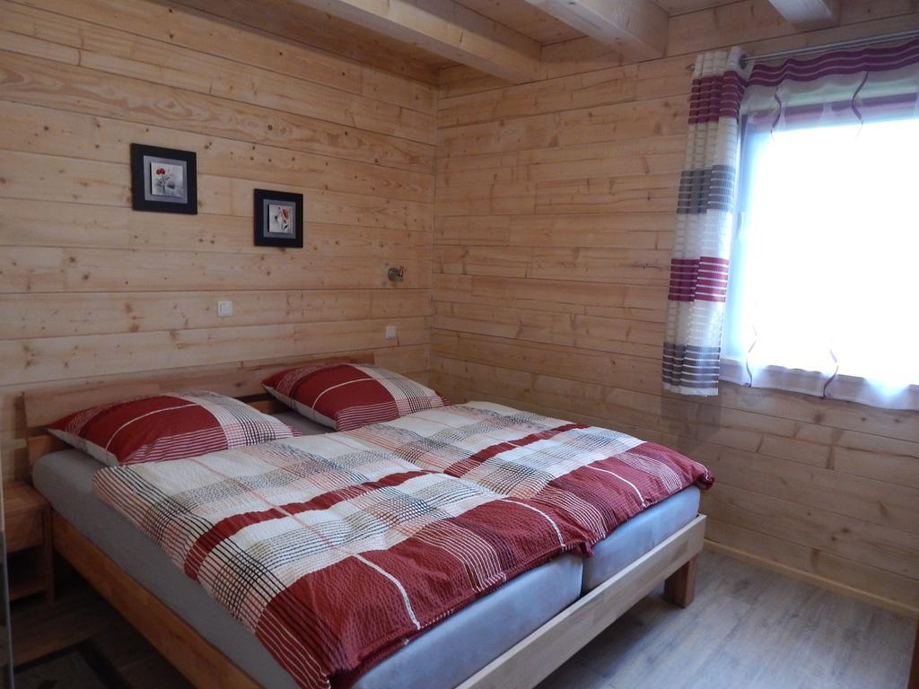 Holzblockhaus Stark Kelheim Buitenkant foto